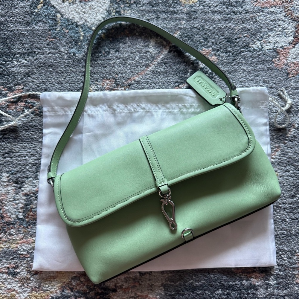 Coach Glovetanned Leather Hamptons Bag